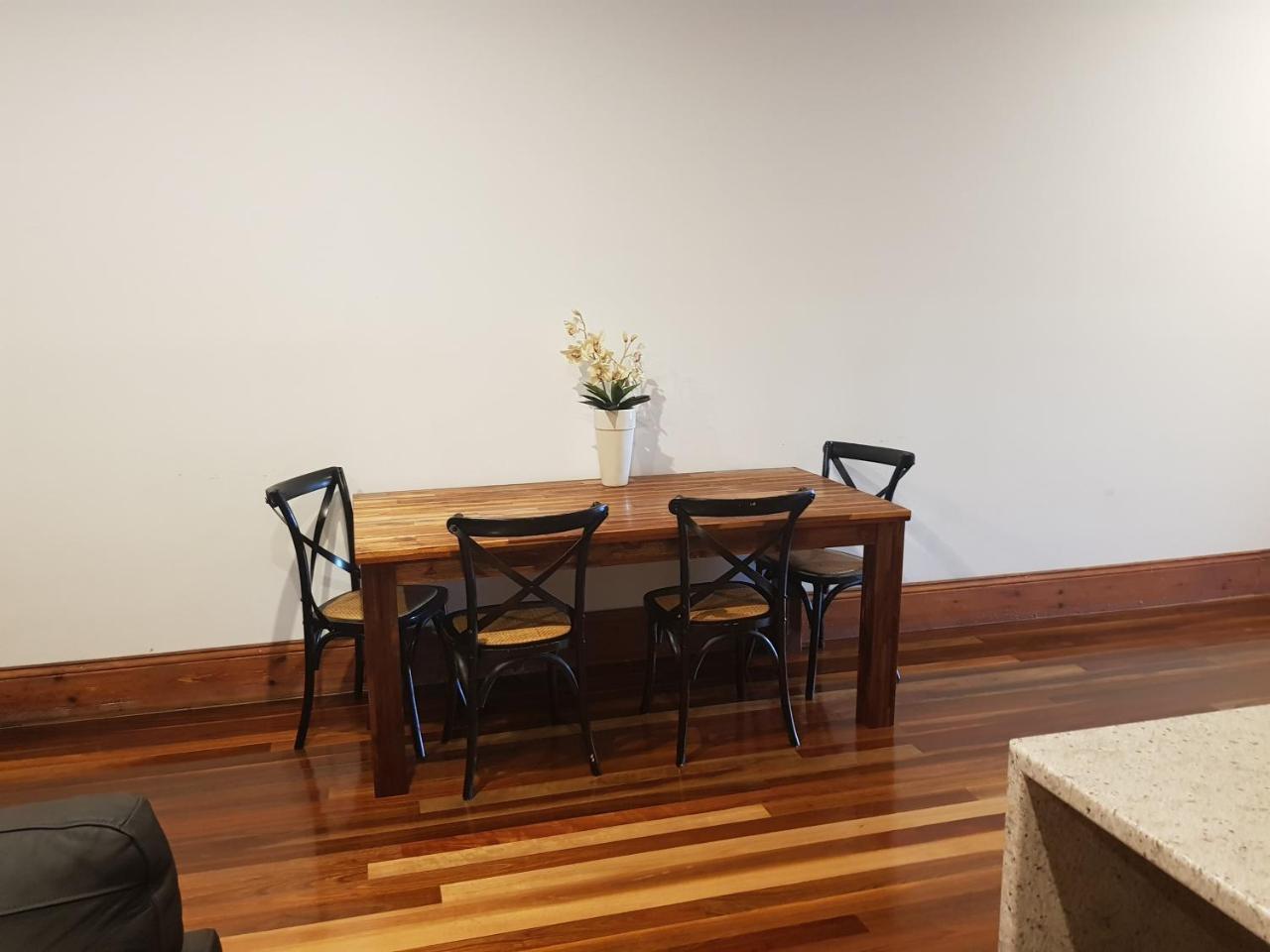 Sublime Spa Apartments Wangaratta Buitenkant foto